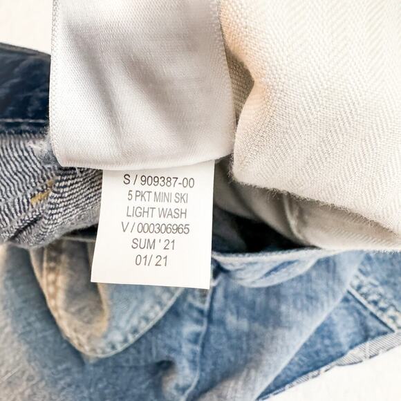 Gap Distressed Denim Jean Pencil Mini Skirt Size 4 NWT - Picture 4 of 5